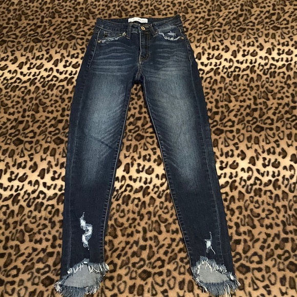 2 for $35 KanCan Jeans Mid Rise Ankle Distressed Skinny Jeans Women’s Size 0 - Picture 1 of 16